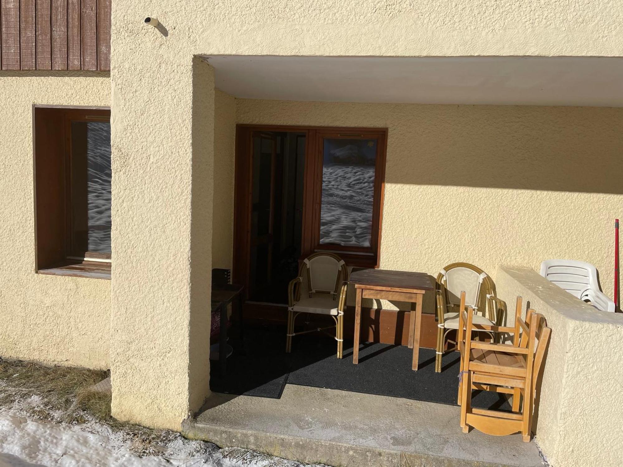 Appartement Au Pied Des Pistes Вальморель Экстерьер фото